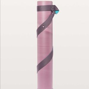 REPOSH: Lululemon "Loop it up" yoga mat strap